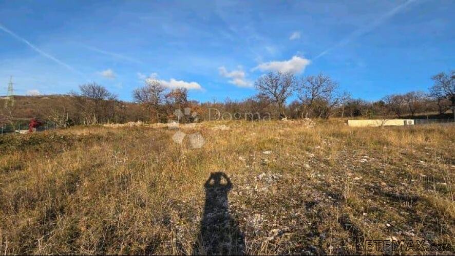PRILIKA! Građevinsko zemljište na Krasici – mir, privatnost - 3