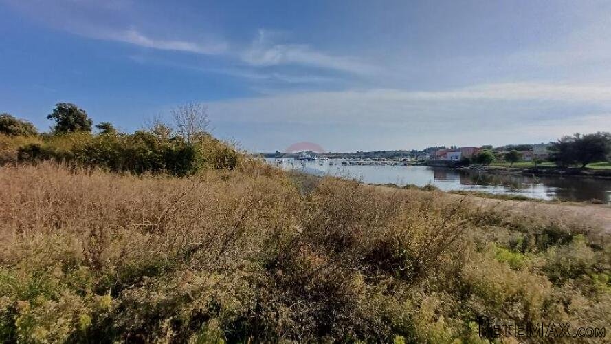 Istra, Ližnjan- građevinsko zemljište u T2 zoni, turističke