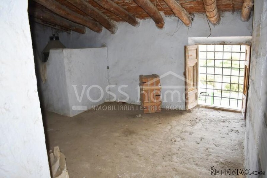 A huge village property to renovate currently with 3.. - 16