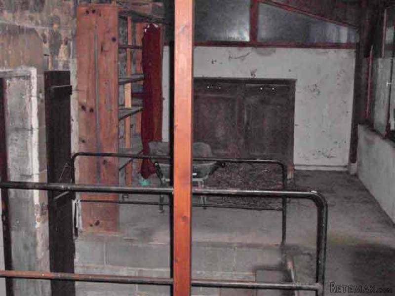Stone House To Renovate Close To.. - 2