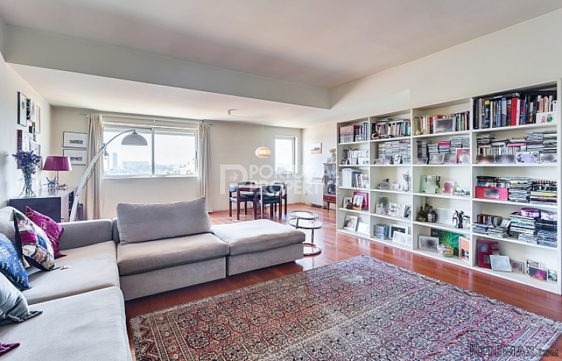 Beautiful 3 Bedroom Apartment in..