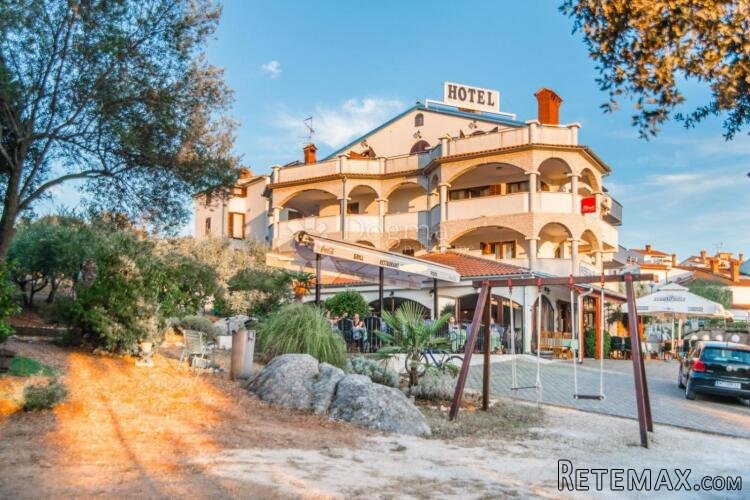 Investicija snova: Hotel, SPA, restoran i 4-sobni stan na je - 2