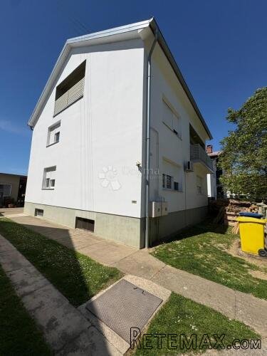 Kuća 648 m² s podrumom i potencijalom za 2 stana - 2