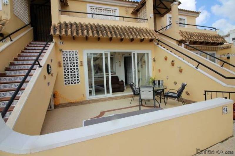 2 Bedroom 1 Bathroom Bungalow In.. - 2