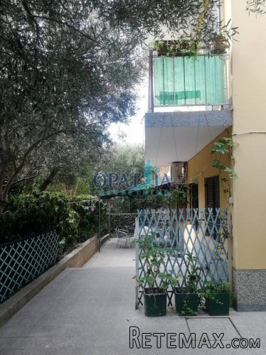 U srcu Malog Lošinja kuća na tri etaže sa lijepom ok.. - 3