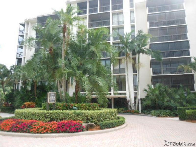 1915 Bridgewood Dr, Boca Raton, FL -..