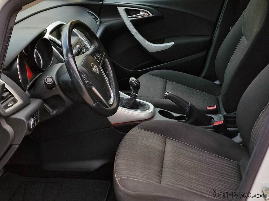 Opel Astra 1.7 L Selective - 5