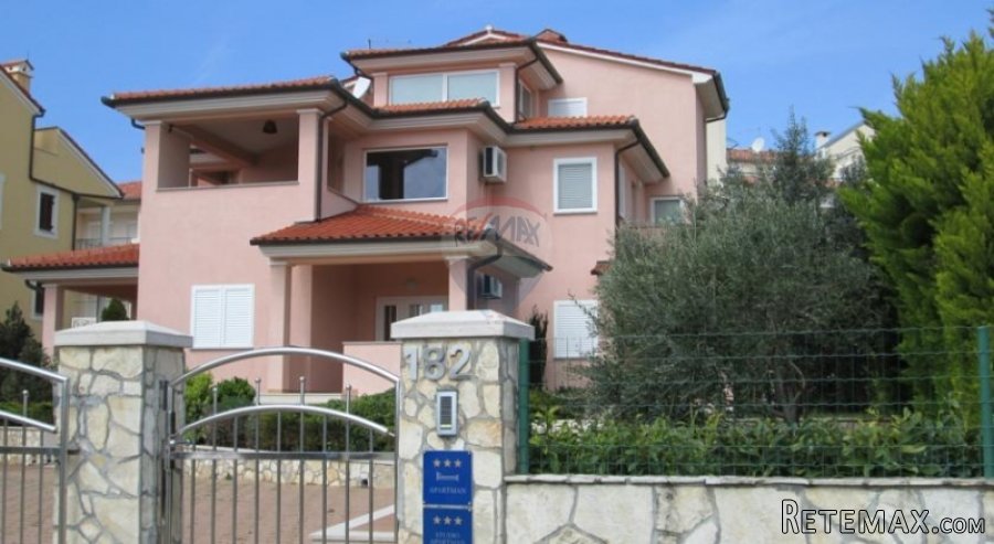 Premantura, Kuća sa 5 apartmana