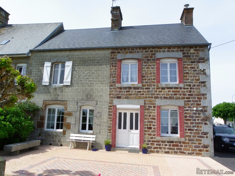 Stone House For Sale With Garden..