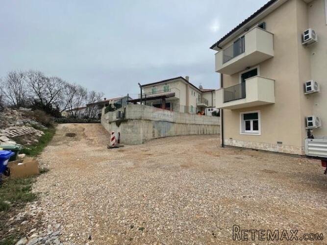 Otok Krk,Malinska-okolica,dvije etaže,152 m2,novogradnja