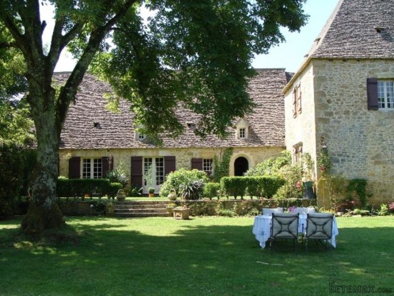 Authentic And Magnificent Manor On The.. - 2