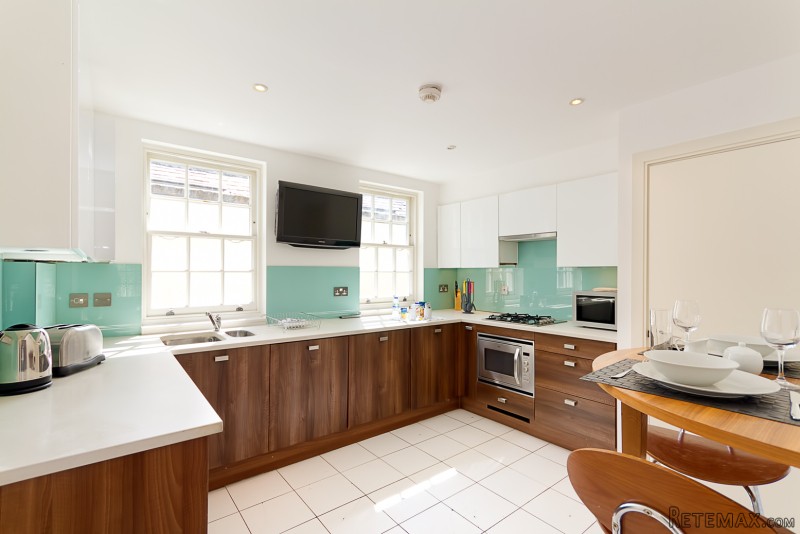 Double Room 5 minutes from Mile End E3