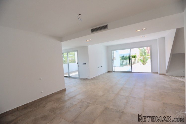 Modern villa for sale in Calpe with views to the Peñon de.. - 4