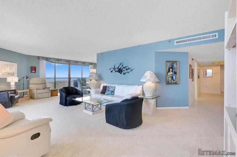 3 bedroom Residence For Sale: Singer.. - 2