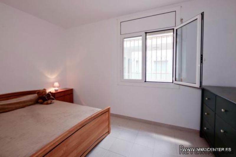 EMPURIABRAVA: Apartment with communal.. - 2