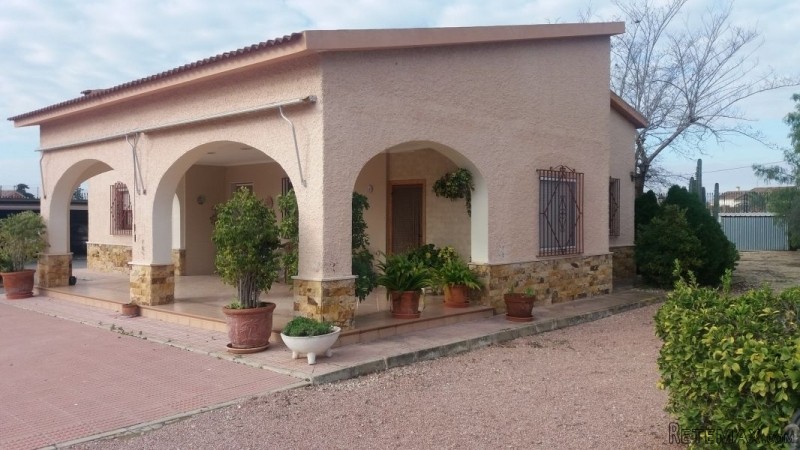 4 Bed With Tennis Court In Elche - 2