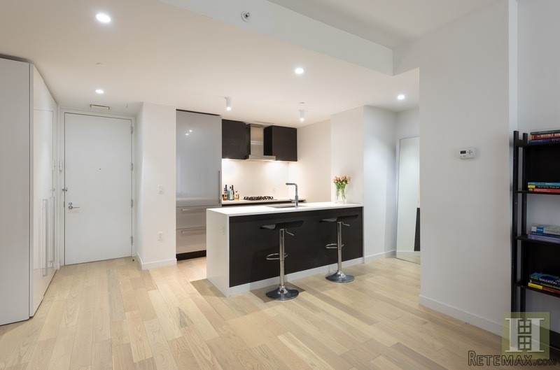 2 bedroom Apartment For Sale: 540 WEST.. - 2