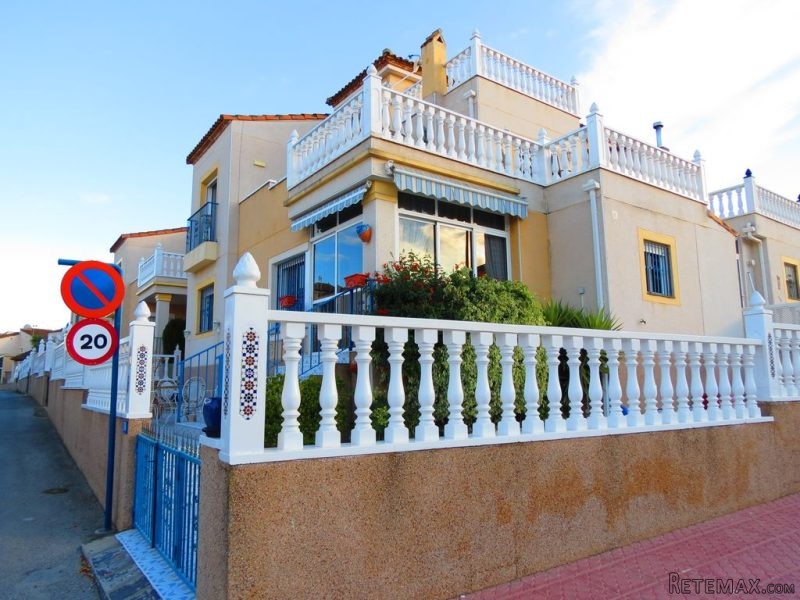 Detached Townhouse In Algorfa, Alicante..