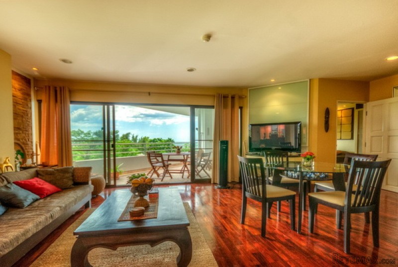 Luxury 2 Bed Beachfront Condo At Palm..