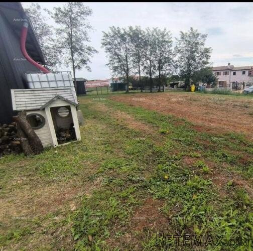 Prodaja- građevinsko zemljište s idejnim projektom u b.. - 2