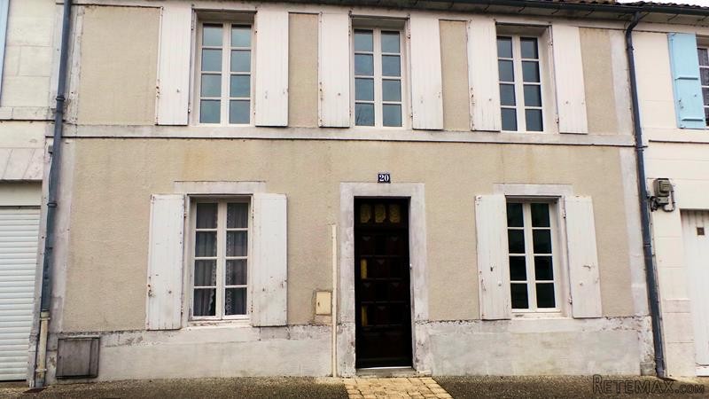 Townhouse With Garden