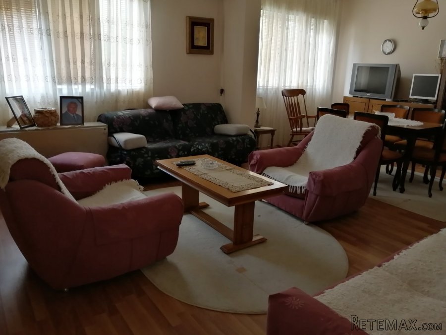 Prodaja kuce 200m2,6 ari placa centar Topola - 5