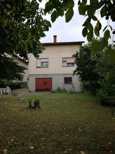 Prodaja kuce 200m2,6 ari placa centar Topola - 6