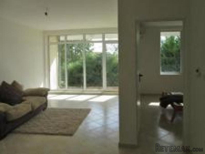 1 BED bright and spacious apartment.. - 2