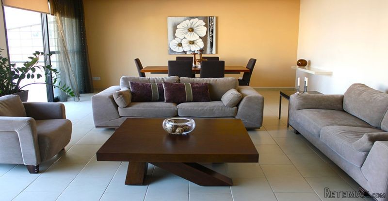 Luxury 2 Bedroom Apartment on the beach..