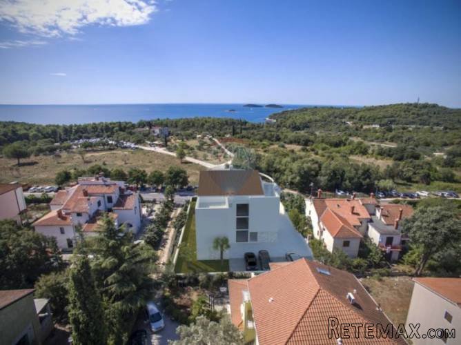 ROVINJ - Luksuzni stanovi 1. red do mora, udaljenost od... - 4