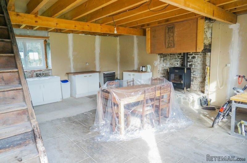 Half Renovated Stone House Set On 1.2.. - 2