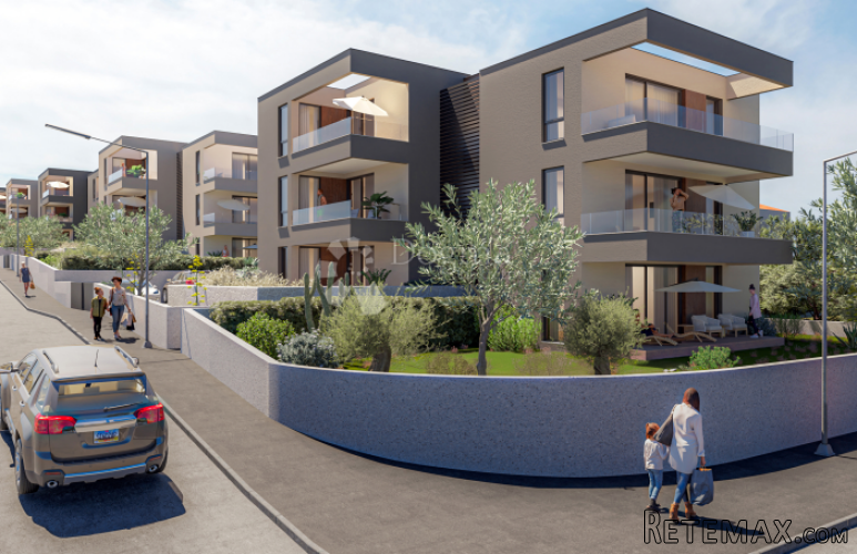 Novogradnja mediteranskog stila sa impresivnim pogledom