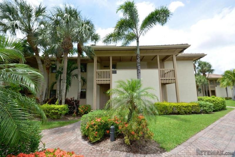 20033 Boca West Dr #3055, Boca Raton..