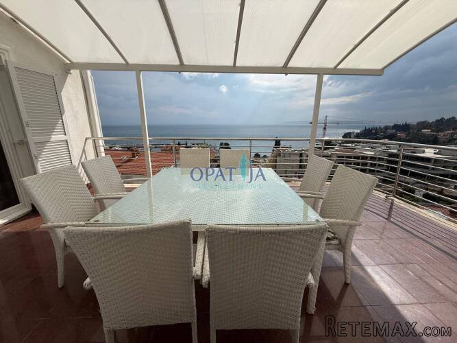Opatija Ičići - Luksuzni apartman na 182 m2 s bazenom i s..