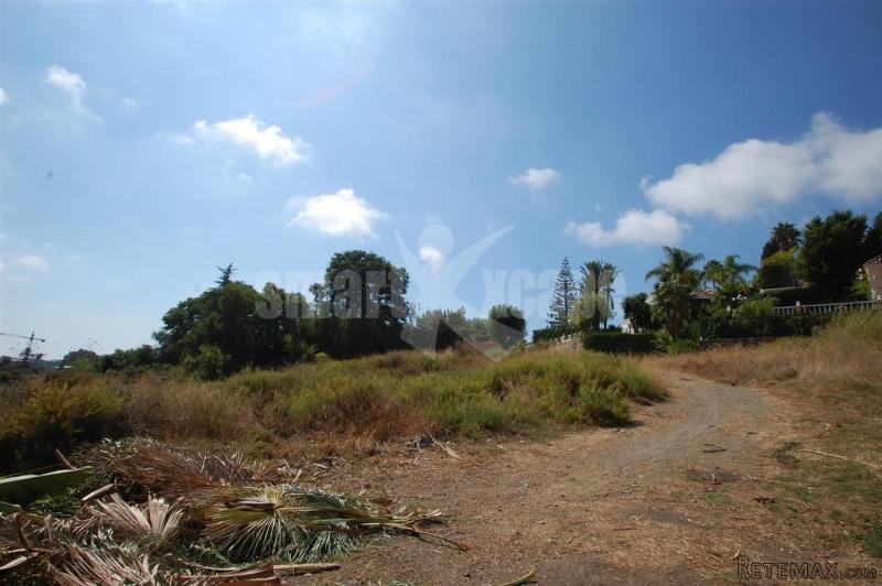 Plot/land For Sale In Nueva Andalucia.. - 2