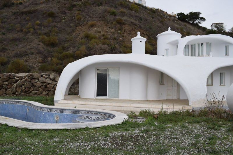 Villa for Sale in Arenas 275.000 €