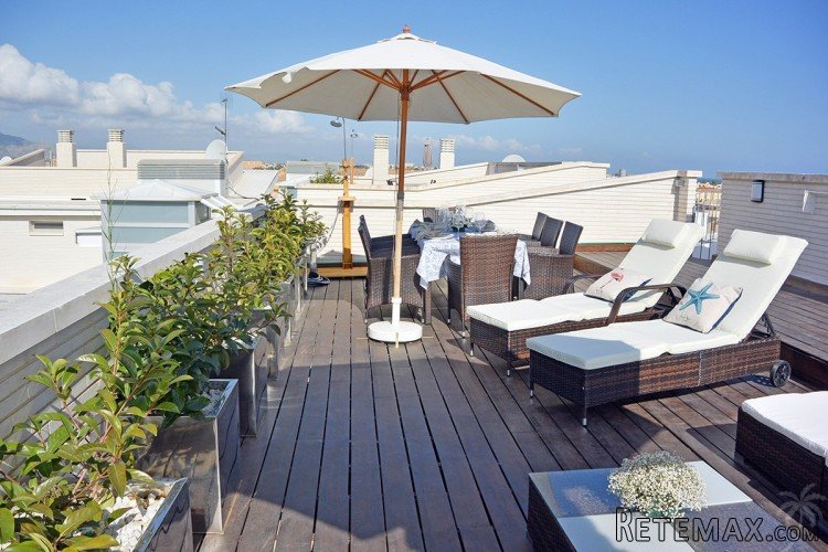 Fabulous penthouse for sale in a development on the edge of.. - 2