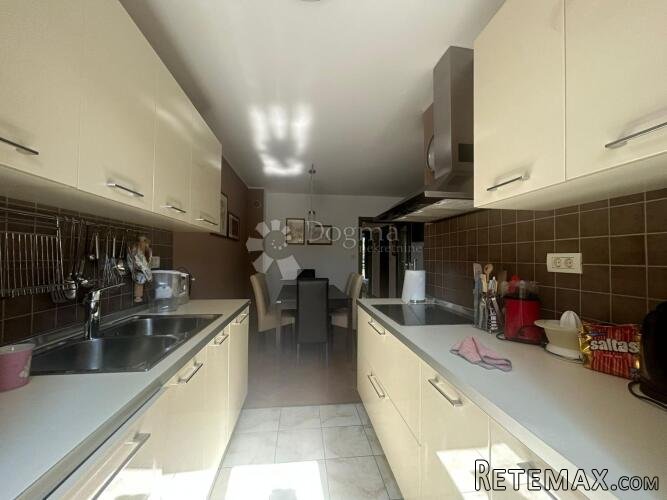Dvoetažni stan u Fažani, 400 m od mora – 65 m² + galerija 28 - 3