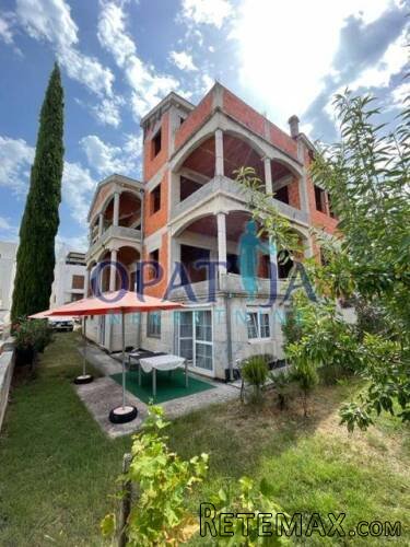 Zadar-Diklo, samostojeća kuca sa 6 apartmana nedovršena - 4
