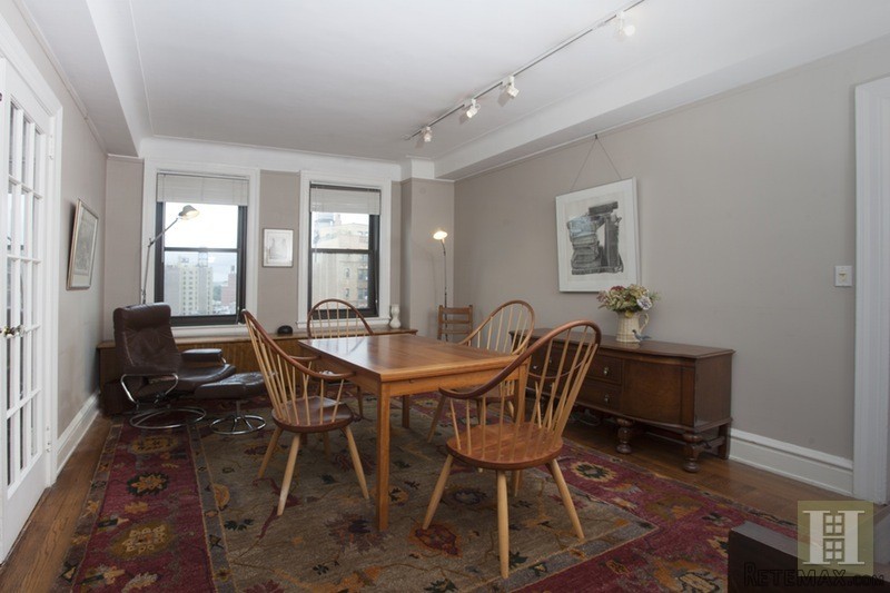 3 bedroom Apartment For Sale: 300 WEST.. - 2