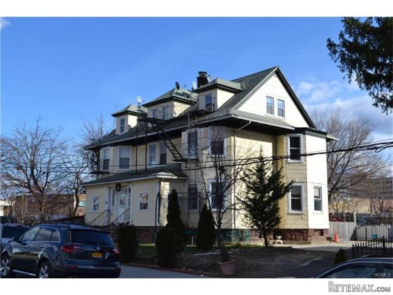 6 bedroom Flat For Sale: 19 Lawn Avenue..