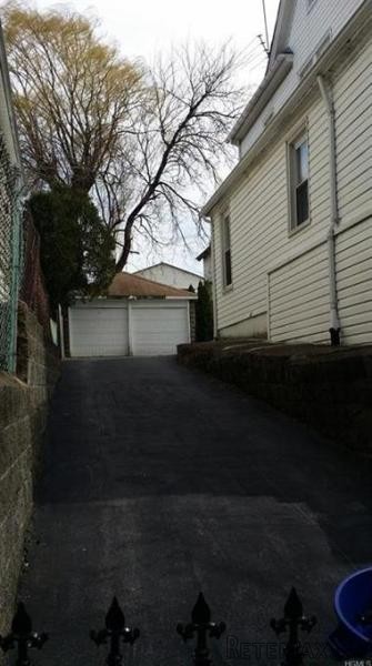 5 bedroom Flat For Sale: 4756 Carpenter.. - 2