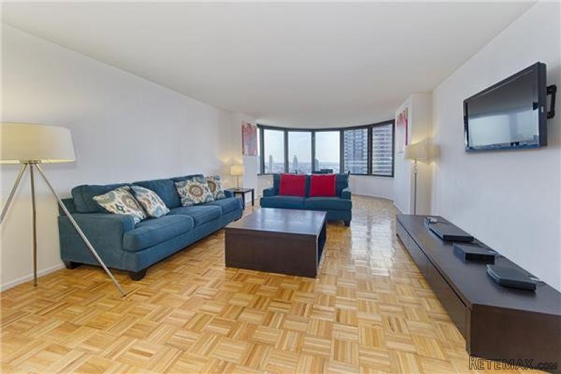 1 Bedroom - Condo - New York State -..