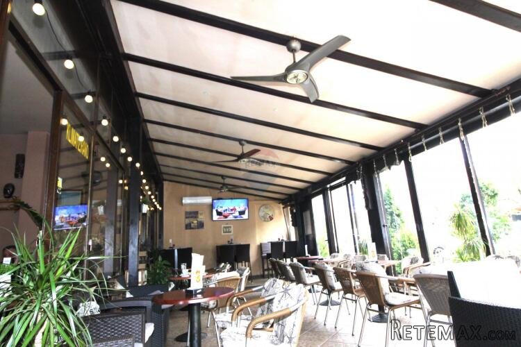 Zagreb, Dugave, caffe bar sa velikom zatvorenom tersom - 2