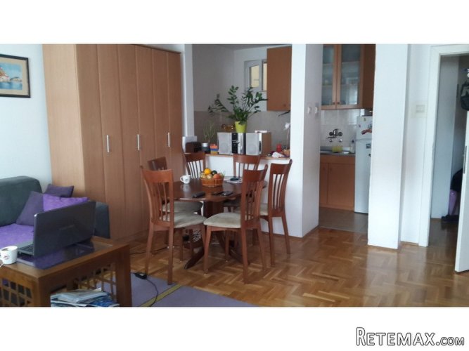 Dvosoban stan sa parking mestom - 3