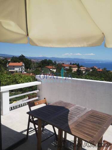 Pobri: stan - apartman od 30 m2 s terasom i pogledom na more