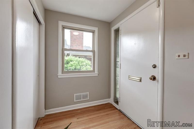 4 bedroom Detached House For Sale: 6617.. - 2