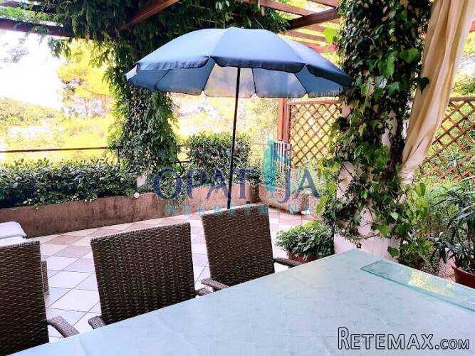 Mošćenička Draga -prekrasan 2s+db + kućica za odmor