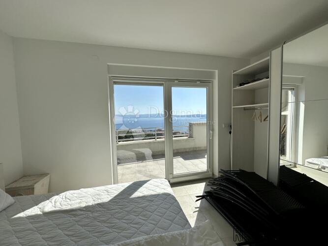Penthouse sa panormaskim pogledom i bazenom Crikvenica - 9