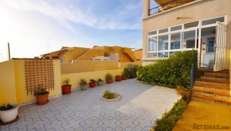 Resale · Apartment · Spain · Costa Bl..